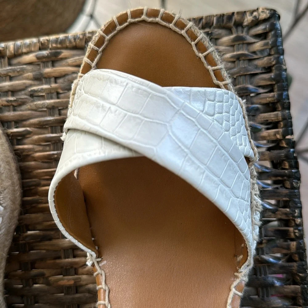 FRANCO SARTO Carlotta white animal print espadrille wedge sandal women’s size 10